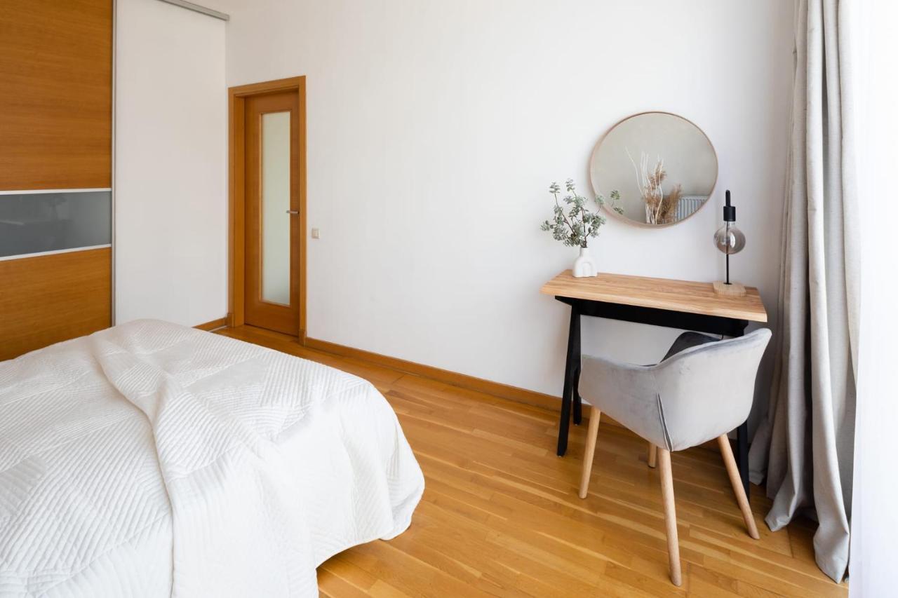 Ziedondarza Park One Bedroom Apartment With Balcony Riga Exteriör bild