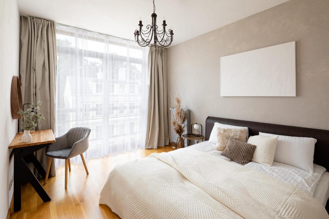 Ziedondarza Park One Bedroom Apartment With Balcony Riga Exteriör bild