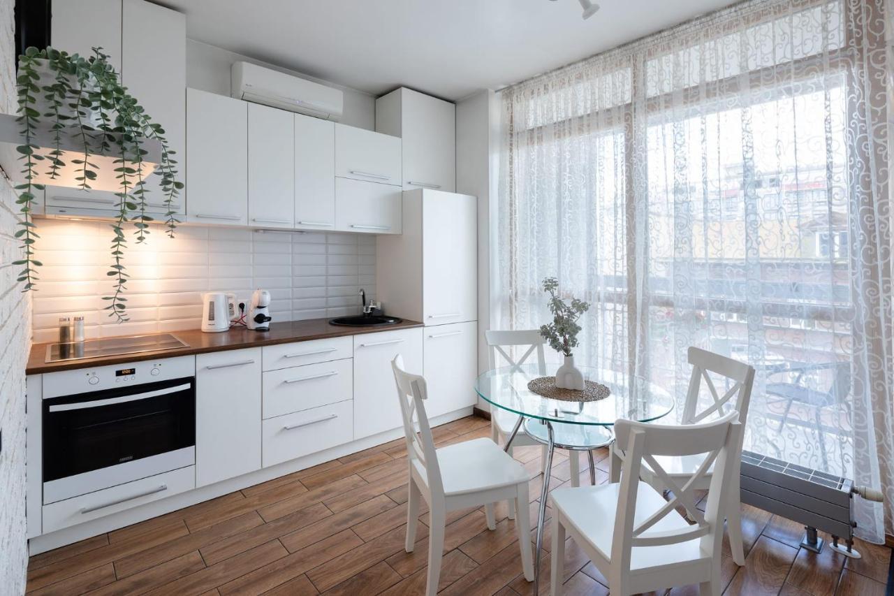 Ziedondarza Park One Bedroom Apartment With Balcony Riga Exteriör bild