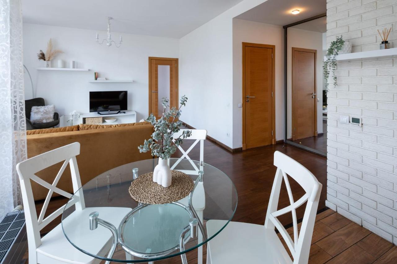 Ziedondarza Park One Bedroom Apartment With Balcony Riga Exteriör bild